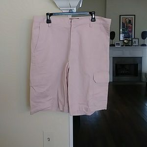 Chaps lite pink cargo shorts